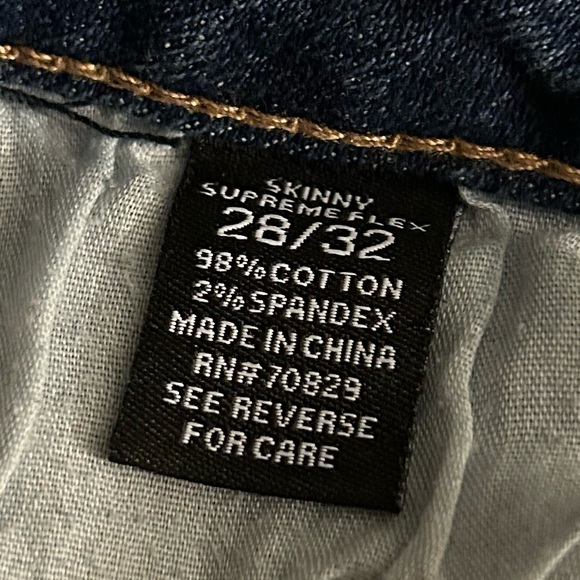 Blue Ripped Jeans - Picture 5 of 6